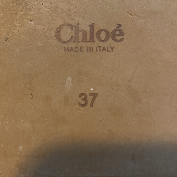 Chloe | Brown Woody Logo Slide Sandals - Picture 7 of 10